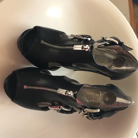 Black silver hard wear Michael Kors heels size 6 - Picture 3 of 8